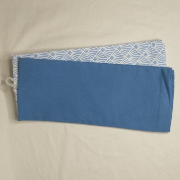 🍒🔥 Spring Blue Kitchen Dishtowel - Picture 2 of 3